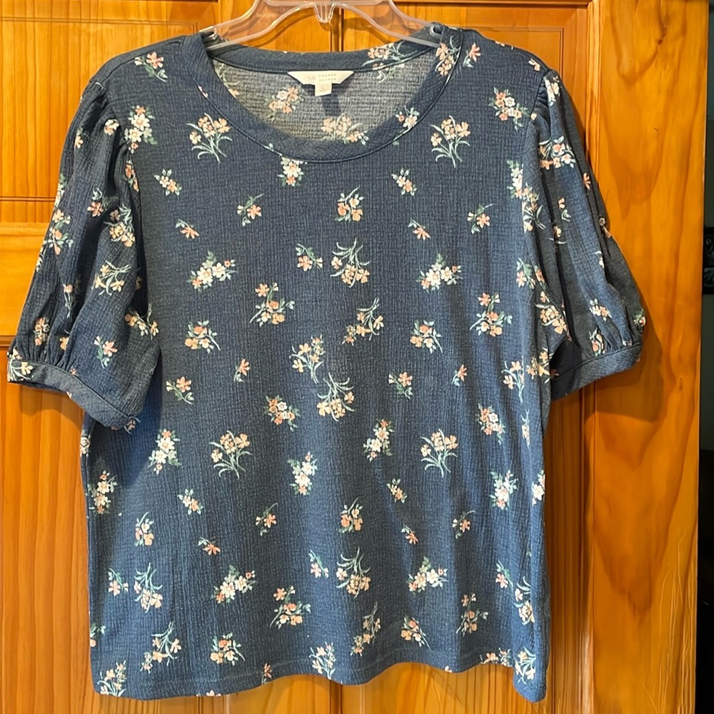 Lauren Conrad Top